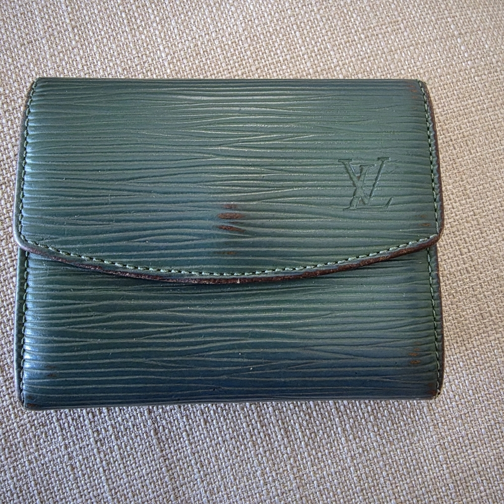 Vintage Louis Vuitton Card Coin Holder Green EPI Leather